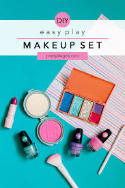 how to make an easy play makeup set