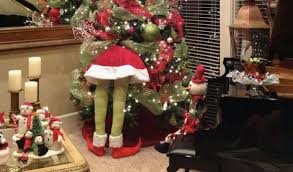 Seuss, how the grinch stole christmas! Grinch Christmas Decorating Ideas Grinch Christmas Trees