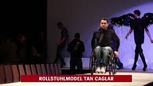 Tan caglar finalist 16 hamburger comedy pokal 2018. Rollstuhlmodel Tan Caglar Hingucker Handicap