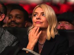Holly Willoughby sparks chaos as she calls out Emma Bunton ahead of KSI 
boxing match