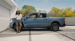 In fact it should be pretty much identical to the focus when it comes to the available safety systems or the infotainment options. Meet The Cute Ford Maverick Compact Pickup Truck A Girls Guide To Cars