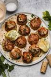 What is the best oil to cook scallops?