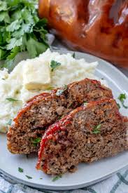 Shape the meat mixture into a loaf and place in the ungreased silicone loaf pan. Slow Cooker Meatloaf Tornadough Alli