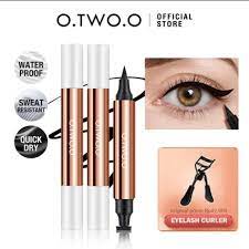 eyelash curler makeup