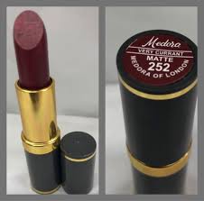 medora of london lipstick quality