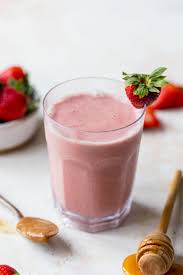 strawberry smoothie wellplated com