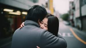 two people hugging background images
