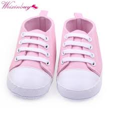 Тези обувки притежават спортен дизайн, комфорт и изключителна стабилност. Razprodazhba Boy Girl Obuvki First Walkers Kids Detski Obuvki Maratonki Bebe Baby Soft Bottom Prewalker Prodazhba Productcena News