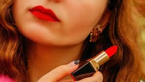 lipsticks fight for makeup queen status