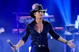 Tim McGraw Shares Moment When His ...