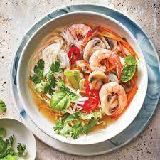 slow cooker shrimp noodle bowls