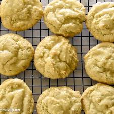 Gorgeous on your christmas cookie tray! Olive Oil And Lemon Cookies Betsylife