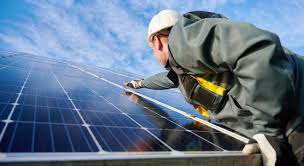 Before going solar: what you need to know when choosing installers and equipment – Moonstone Information Refinery