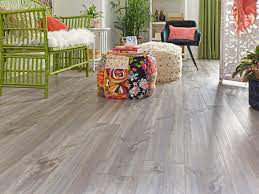 wood plank laminate flooring