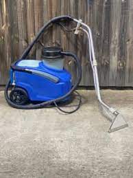 carpet cleaning machine cleaning