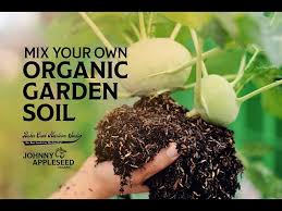 How To Mix Your Own Organic Garden Soil