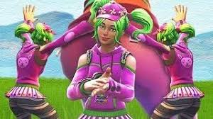 Outfits are cosmetic only, changing the appearance of the player's character, so they do not provide any game benefit although some outfits can be used to blend in the environment. Pin On Fortnite