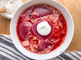 easy borscht soup with pickled beets