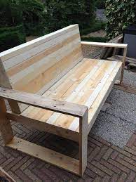 easy pallet furniture ideas anyone can diy