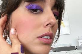 why purple is the eyeshadow color of