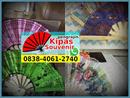 See more of pabrik genteng klaten cawas on facebook. Jual Souvenir Kipas Pontianak 0838 4061 2740 Wa Kipas Kipas Tangan Hadiah Pernikahan