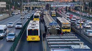 İstanbul'da toplu taşıma zamlandı | Kı