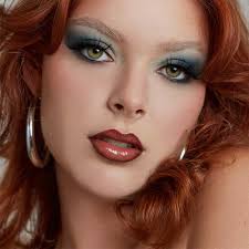 makeup artist course art of colors