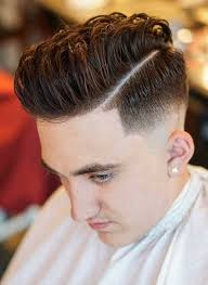 It nicely accentuates the brushed up hair in the middle. 101 Best Hairstyles For Teenage Boys The Ultimate Guide 2021