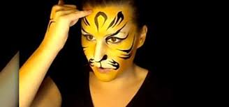 how to do theatrical tiger face paint