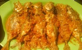 Tak hanya sebagai pelengkap sajian di rumah makan padang, sambal ijo juga kerap dipadukan dengan makanan lain, seperti ayam goreng dan bebek goreng. Ikan Kembung Goreng Bumbu Lezat Dan Garing Resep Resepkoki Cute766