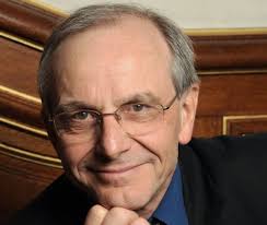 Le généticien Axel Kahn, membre du parti socialiste, sera candidat aux législatives 2012 dans la 2e circonscription de Paris, que se disputent déjà François ... - photo-1296564120915-1-0