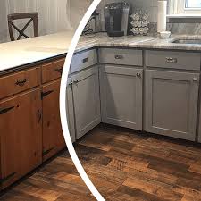 Homeadvisor's cabinet refinish cost guide gives average costs for kitchen cabinet refinishing or staining. Cabinet Refacing Vs Painting Which Should You Choose