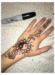 What to know before getting your first tattoo. Cool Things To Draw On Your Hand With Sharpie Coolthingstodrawonyourhandwithsharpie Easy Simple Henna Sharpie Tattoos Simple Hand Tattoos Pen Tattoo