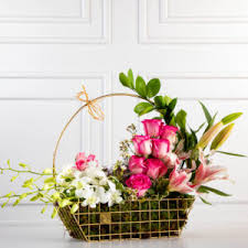 Select your perfect hatbox flowers. Flower Box 17 Flowerbox
