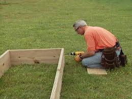Constructing raised bed gardens, raised bed garden plan, building raised garden beds. How To Build Raised Garden Beds How Tos Diy