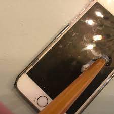 how to get rid of scratches on a phone