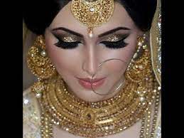 beautifull bridal makeup and jewelry
