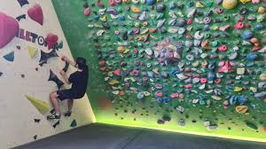 is rock climbing good for weight loss