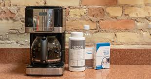 Cleaning your coffee maker with vinegar is great for those who remember the days when vinegar was a main cleaning ingredient for all household chores. Coffee Pot Maintenance Vinegar Vs Descaler