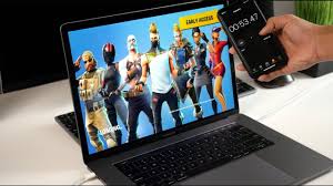 Battle royale remains playable for mac users at this time on the v13.40 build, but is no longer receiving version updates due to apple's actions. Fortnite On New 2018 Macbook Pro Macos And Windows 10 Bootcamp Gameplay Youtube