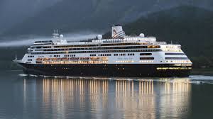 florida allows a cruise ship with sick