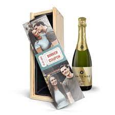 personalised wine gift yoursurprise