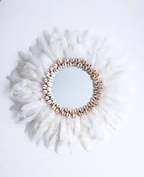 Miroir Plumes Blanches Et Coquillages