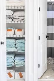 organize your linen closet efficiently