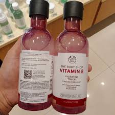vitamin e hydrating toner 250ml