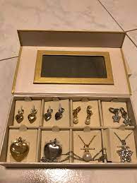 pierre cardin earring and necklace box