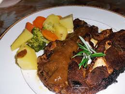 2 tablespoons minced garlic, 1 1/2 tablespoons chopped fresh rosemary or 2 teaspoons dried, 1 teaspoon dried crushed red pepper, 18 small lamb rib chop, 3 tablespoons olive oil, fresh rosemary sprigs (optional). Beef Lamb Chop Bersoskan Blackpepper