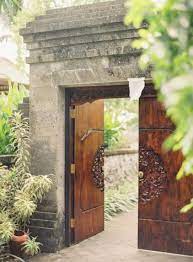 Wooden Garden Gate Entrance Design