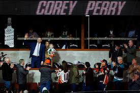 Corey perry news, gossip, photos of corey perry, biography, corey perry girlfriend list 2016. He S Our Jerk In His Return To Anaheim Ducks Fans Explain Why They Love Corey Perry The Athletic