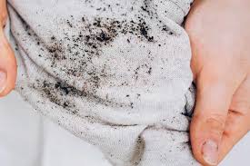 how to remove mud stains from clothing